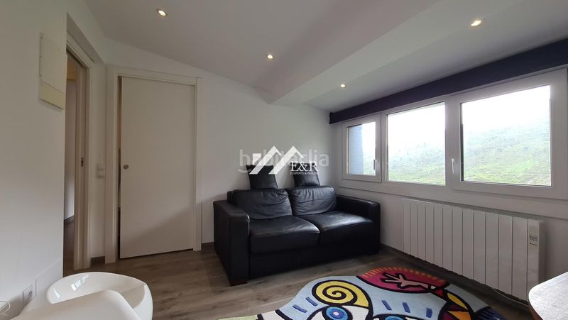 Foto 60b231ce-7953-49a7-8e15-87f44f85d60a. Àtic a Pas de La Casa Encamp