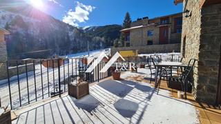 Casa  .. Magnifico chalet de montaña
