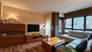 Pis  .. Agradable piso para comprar en canillo centro