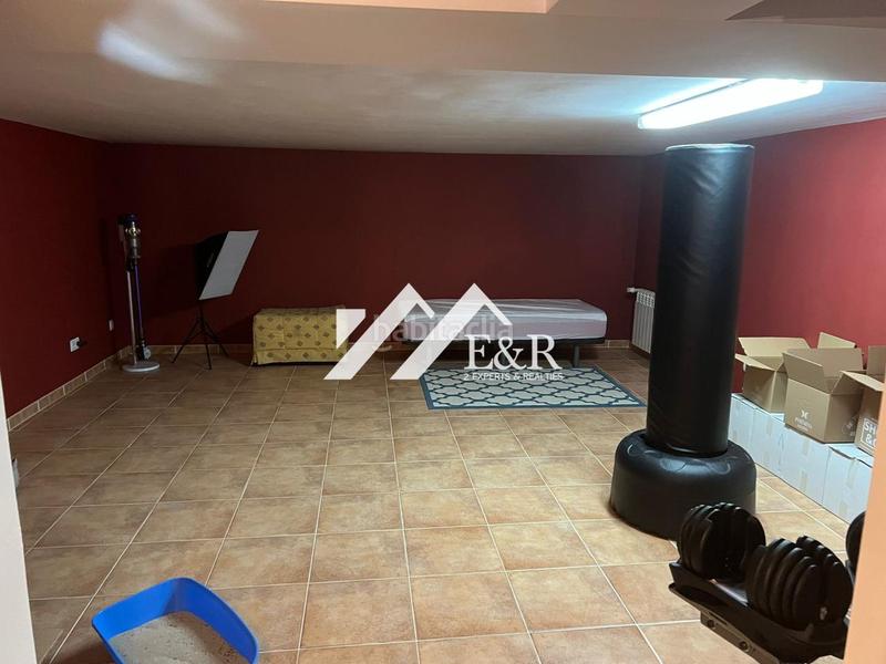 Foto 9b25d19a-fa55-4dde-b968-570c7681d0c6. Maison avec parking dans Centro Andorra la Vella