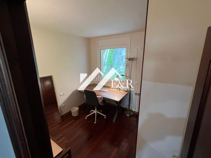 Foto aea85743-986d-46df-86be-6262951c7e9d. Maison avec parking dans Centro Andorra la Vella