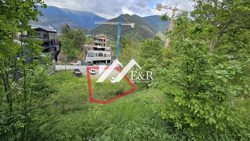Foto cd70f8f7-f524-4315-81c6-7af7375d1b71. Terreny residencial a La Massana La Massana