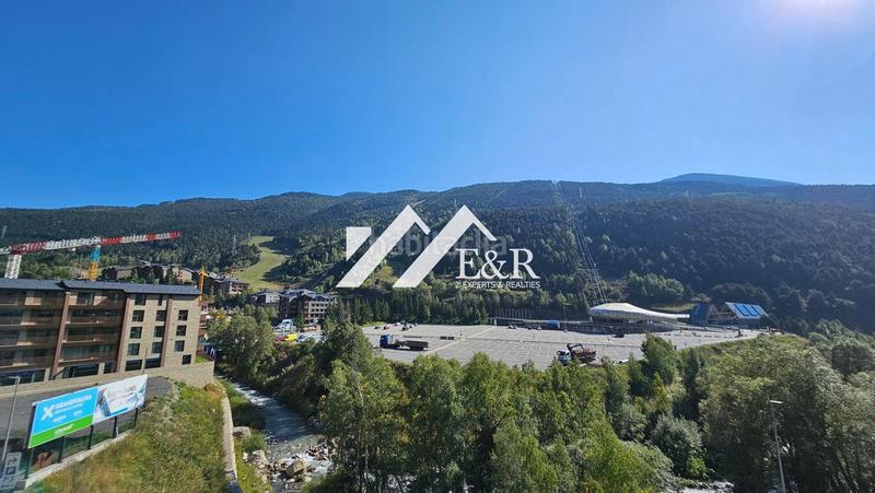 Foto da5abd87-305f-457d-b70f-fa600c36c796. Pis amb aparcament piscina a El Tarter Canillo