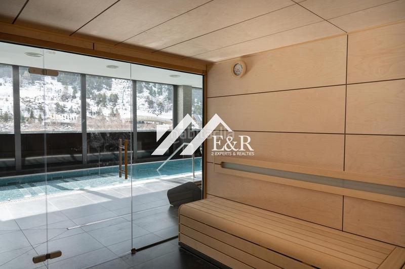 Foto f7c8f868-0db8-4455-8fdb-551fb3387fda. Pis amb aparcament piscina a El Tarter Canillo