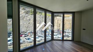 Pis  . meritxell. Obra nueva en pleno centro de andorra la vella