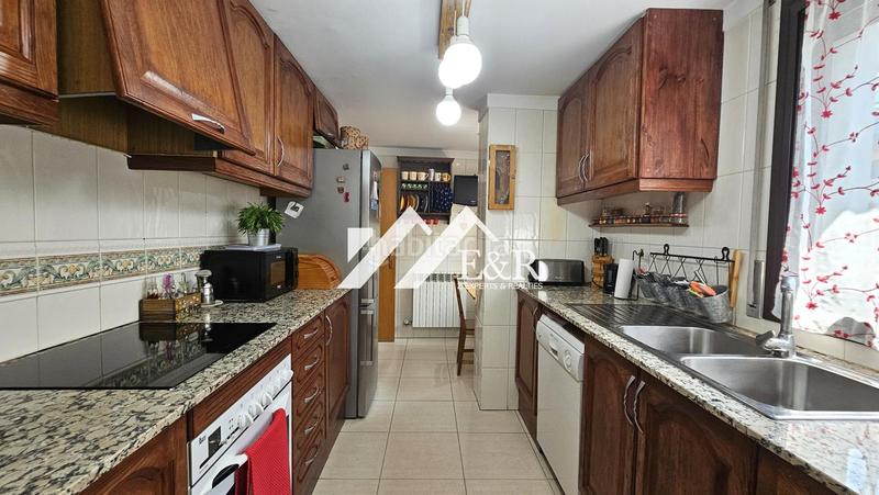 Foto f7336aac-be3c-472a-95b3-df98b4abc69d. Dúplex amb aparcament a La Massana La Massana