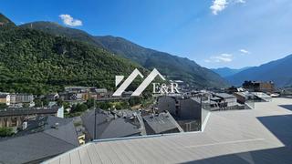 Àtic  . meritxell. Ático de alto standing en andorra la vella