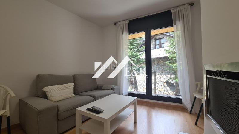 Foto 9ca1d93d-9bca-4259-b21d-1d06b87d73cd. Location appartement avec parking dans El Tarter Canillo