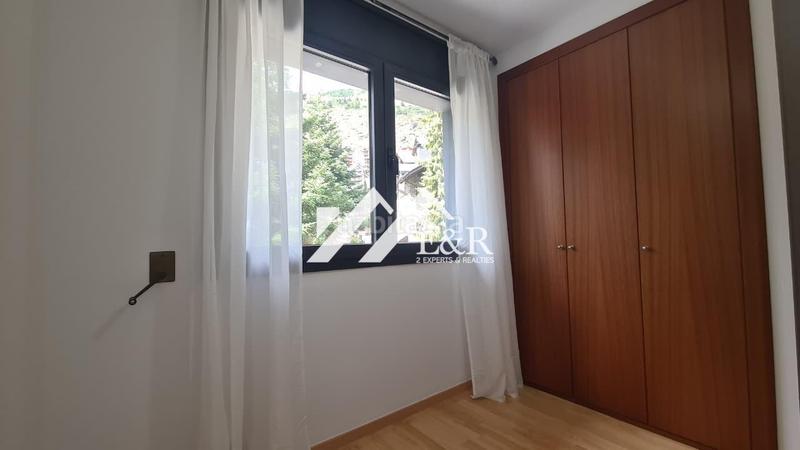Foto c38ac3af-cd5b-46b4-bd1f-ab4334eda83e. Location appartement avec parking dans El Tarter Canillo