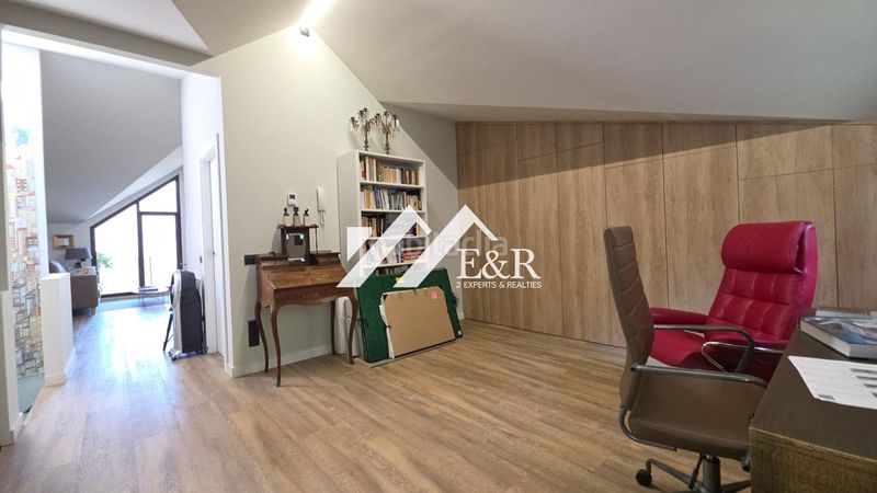 Foto bc9c2cb7-d50f-400e-95da-3dd072e0e1ab. Casa amb aparcament a Aixirivall Sant Julià de Lòria