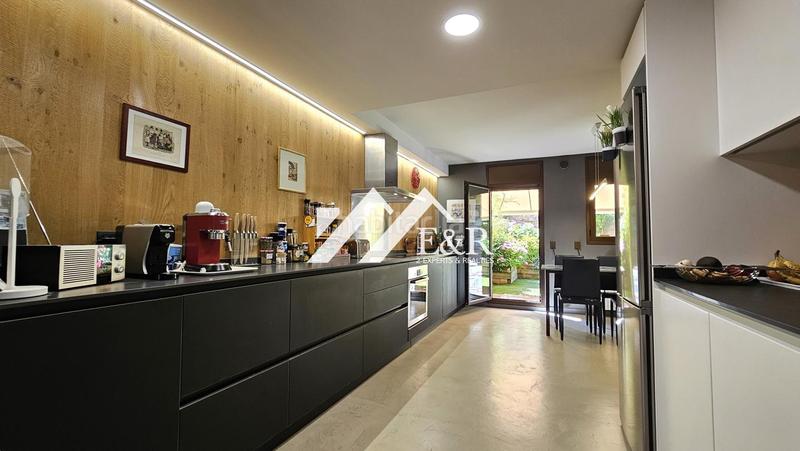 Foto e7c43520-06df-4214-a94a-6ac6bedf943d. Casa amb aparcament a Aixirivall Sant Julià de Lòria