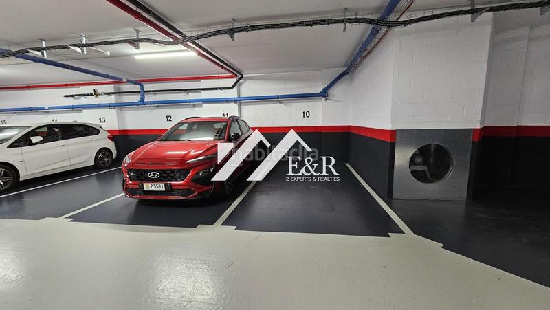 Foto 825c2f71-fecb-44c0-b43d-b7e69b7d5695. Àtic amb aparcament a Centro Andorra la Vella