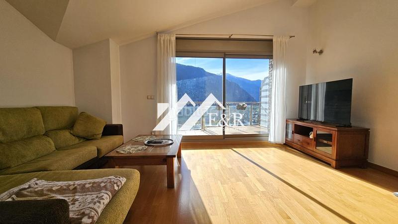 Foto 75ecc502-90b0-4244-9acb-1efb2121bd40. Àtic amb aparcament a Vila Encamp