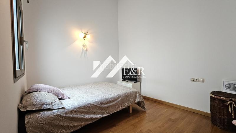 Foto f3ba0a2f-e57d-4d85-9377-276aefda4e0c. Àtic amb aparcament a Vila Encamp