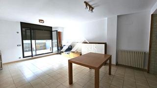 Miete Erdgeschoss in Ctra de prats 62. Bonito piso con terraza