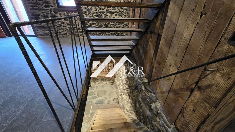 Foto 7a1cc922-6d2b-48df-90ae-48b8a0645519. Masia amb aparcament a L´Aldosa-Ransol Canillo