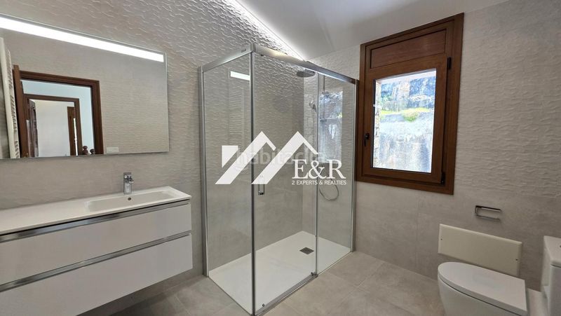 Foto bc75b832-158b-4790-ae8c-450e4c75a5cf. Casa amb aparcament a Aixirivall Sant Julià de Lòria