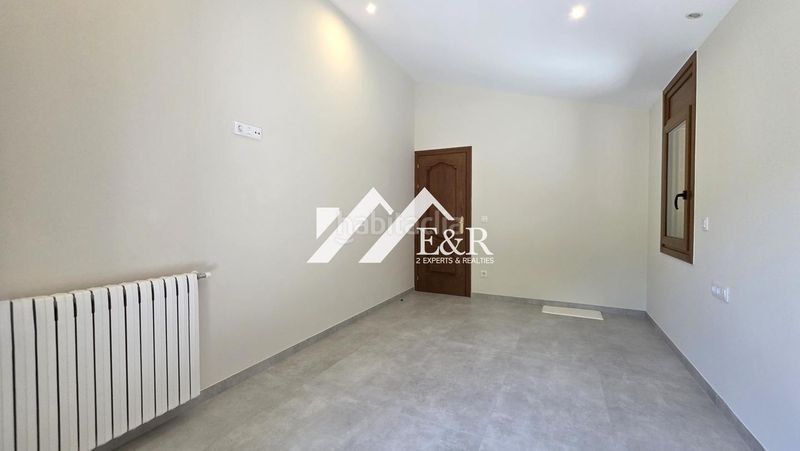 Foto dbd899d8-c9ef-4209-9c28-ef4230770cde. Casa amb aparcament a Aixirivall Sant Julià de Lòria