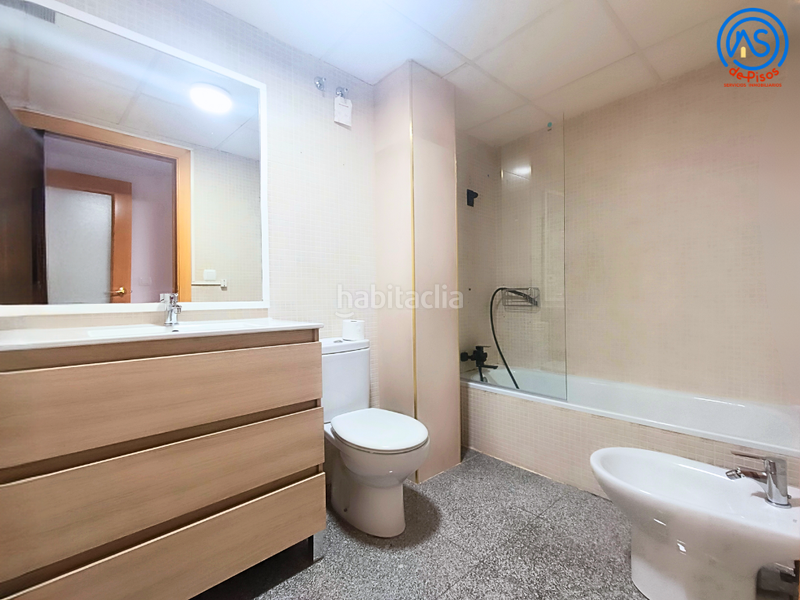 Foto 7094fa88-d174-41ed-b80f-0e1581bfb9ca. Alquiler apartamento en calle ramón y cajal 29 alquiler con todo incluido en Cadrete