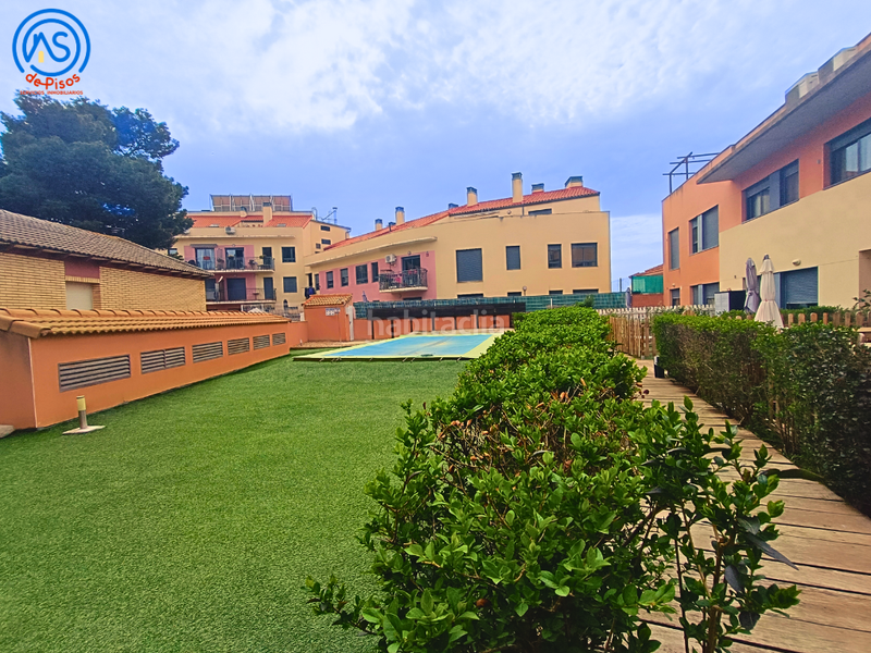 Foto fc654bec-ef98-48fd-b547-a483efade495. Alquiler apartamento en calle ramón y cajal 29 alquiler con todo incluido en Cadrete