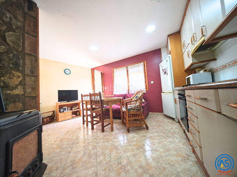 Foto 175e2e33-3270-4f03-a54e-06f0c6cdbb1d. Casa adosada en calle sol 3 vera del moncayo en Vera de Moncayo