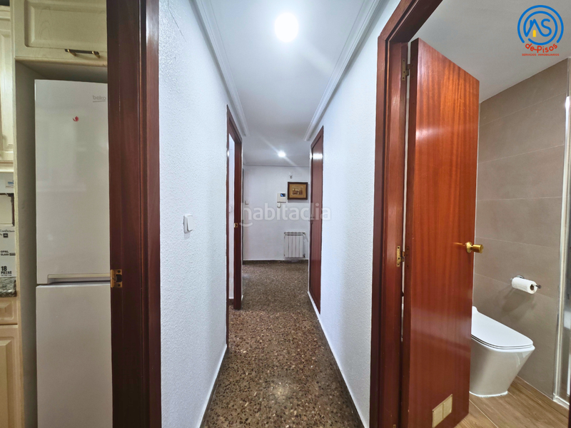 Foto 988ca38b-373c-46b2-a70c-4a7debbf0bff. Rent flat in calle del arzobispo añoa del busto 6 in Zaragoza