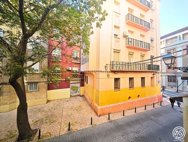 Foto b8e98b8e-a4b3-4610-b1b6-6d79705d4d24. Location appartement dans calle del marqués de lazán 3 dans Zaragoza