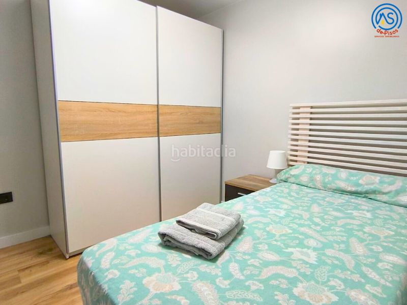 Foto db2d7238-8388-48c4-945f-16810652b698. Affitto appartamento in calle de la madrina salinas 23 in Zaragoza