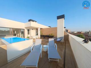 Location Duplex  Calle de palencia 6. **lujo!** al alcance de tu mano!