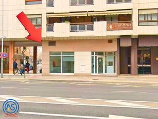 Business premise in Avenida Francisco de Goya 2