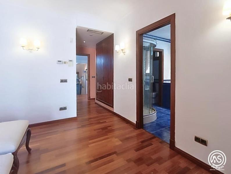 Foto 4d1d32d4-bfd7-485b-b6d9-d3fc78a346a2. Xalet a calle río cinca 24 a Zuera