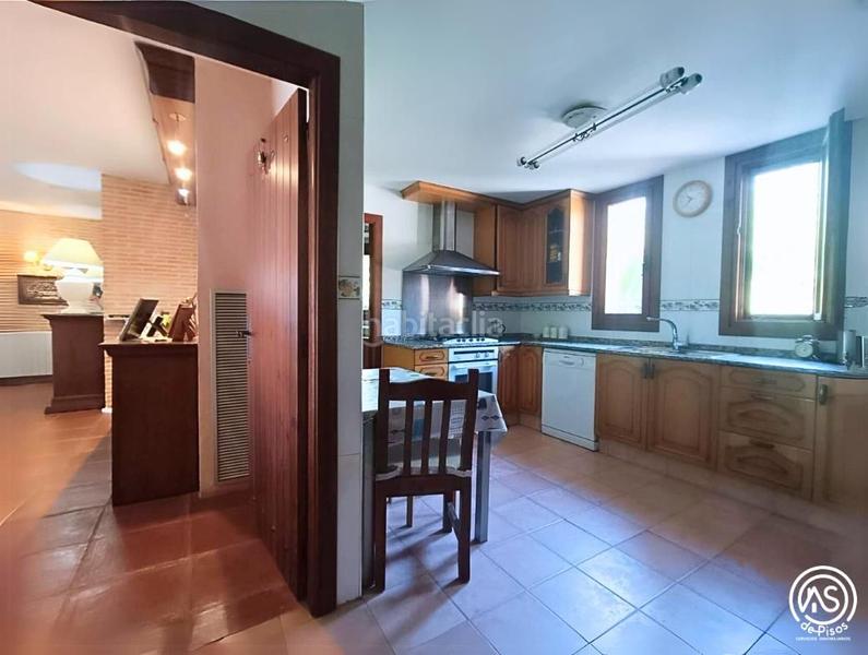 Foto cdf1c6a4-1a6a-4908-aff4-4c55a159b441. Xalet a calle río cinca 24 a Zuera