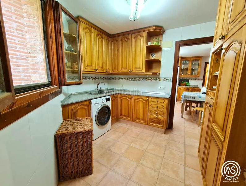 Foto d73bbb3b-0094-4194-a25a-dbcd561f16ee. Xalet a calle río cinca 24 a Zuera