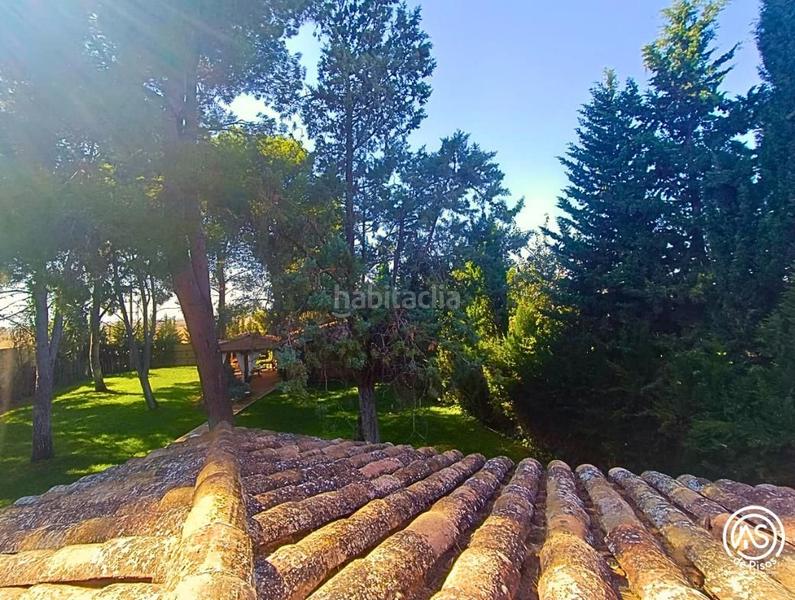 Foto f51f1faf-aa62-4f92-bcc2-a348244b217b. Xalet a calle río cinca 24 a Zuera