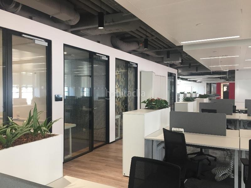 Foto 5ed90551-7eb2-49fd-a7b2-56cb2b88f1e9. Location bureau dans Illán de Vacas