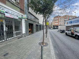 Lloguer Local Comercial a Carrer de dante alighieri 26. Local a acondicionar