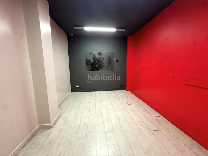 Foto 05803993-b38a-416f-872c-e91f2303e9ce. Alquiler local comercial en carrer de la diputació 363 local en buen estado en Barcelona