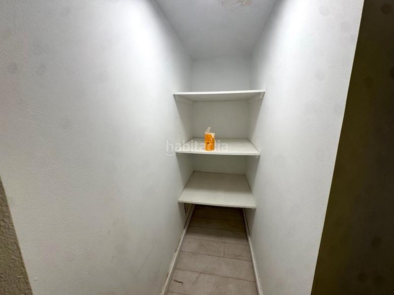 Foto bfa6deea-faed-4eed-9676-fe1b1cbfbd47. Alquiler local comercial en carrer de la diputació 363 local en buen estado en Barcelona