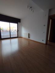Location Appartement  Carrer d'eugeni ferrer dalmau. Ideal para una persona o pareja