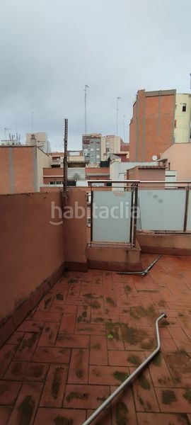 Foto be23f4c7-0b0e-4887-a9a1-51ac1c0d5cba. Àtic a Centre Hospitalet de Llobregat (L´)