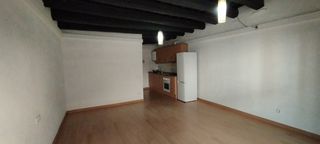 Lloguer Loft  Carrer de les carretes. Loft en el centro de barcelona