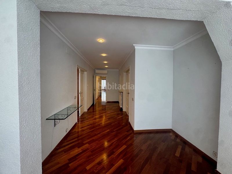 Foto 1d99405d-d671-4645-b9e7-a06f0e714b53. Miete dachwohnung in Sant Gervasi - Galvany Barcelona