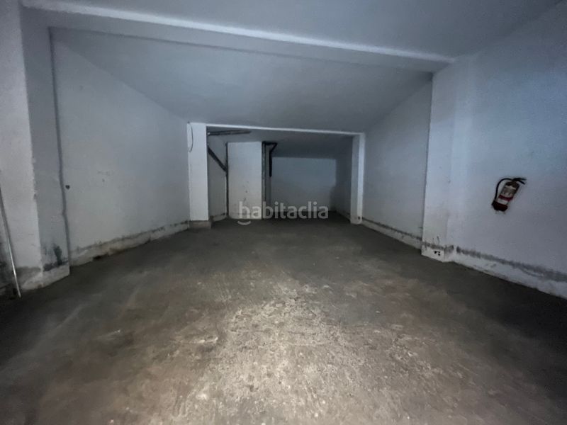 Foto d00be29b-f4a6-4fbb-8bb3-17096f69265e. Local comercial a carrer de roca labrador 12 a Instituts-Universitat Lleida
