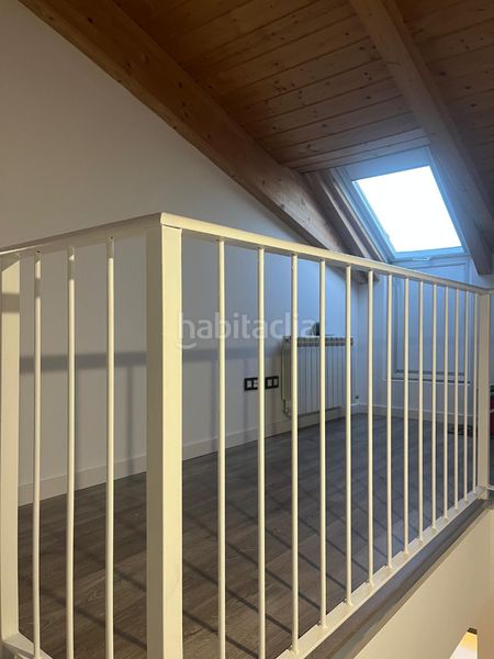 Foto 46e3bb10-1277-443e-8acd-3ef2b0ce5c65. Location attique avec chauffage parking piscine dans Lleida