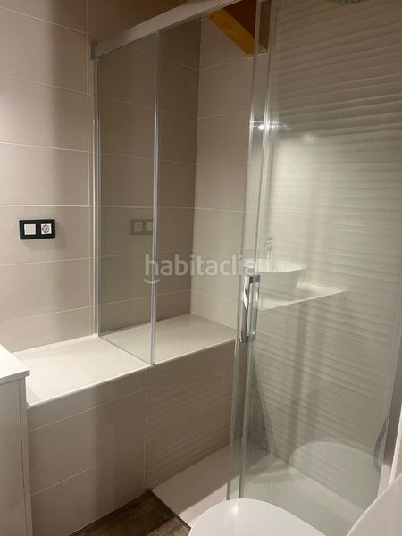 Foto afa4707c-3067-4e8e-b95b-b42fb0fa9a40. Location attique avec chauffage parking piscine dans Lleida