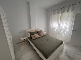 Rent Flat in Barriada España - San Pedro. Piso en alquiler en centro11402