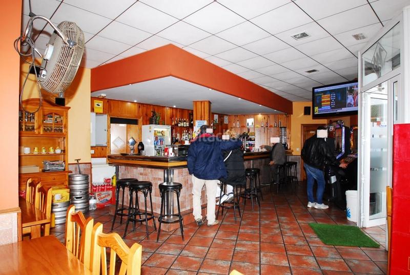 Foto 3a0f142f-0201-4ae9-8a4e-06b7aad9edbc. Local comercial a Creixell