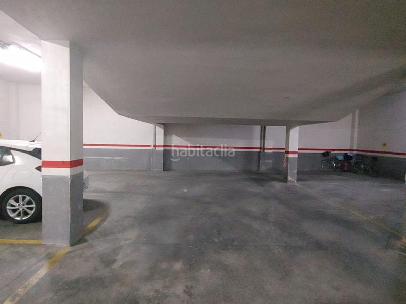 Foto 91ea026a-1c20-4821-9f7a-f64cdc0c5cb0. Alquiler parking coche plaza de aparcamiento calle filadors, en el centro en Torredembarra