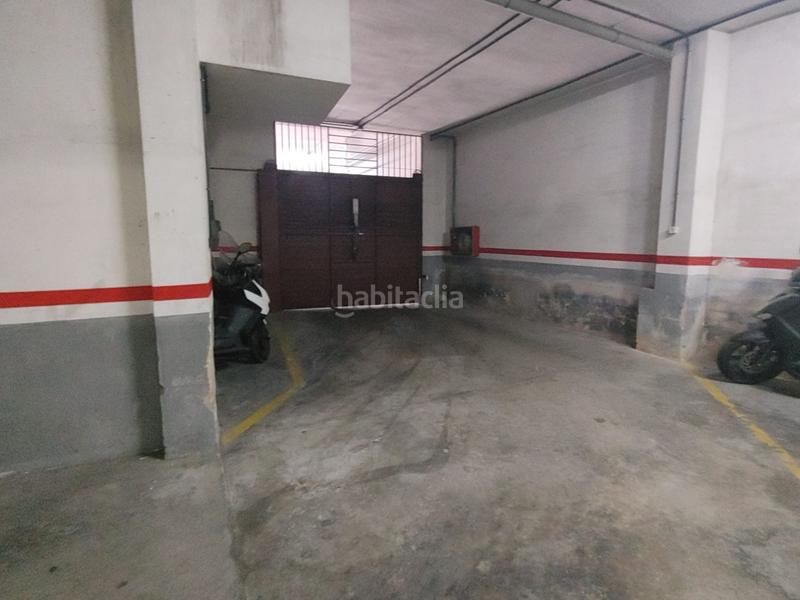 Foto f1d278e0-8fe1-41d4-8b11-72fb69e4c00c. Alquiler parking coche plaza de aparcamiento calle filadors, en el centro en Torredembarra