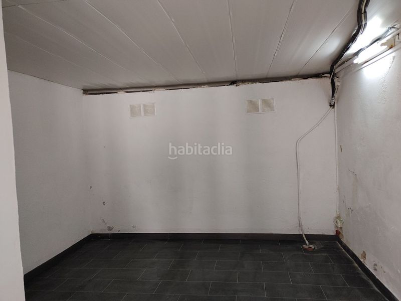 Foto 0e8ed463-4ffc-4ba2-9b3f-6d6dafd2b5f8. Lloguer local comercial a Centre Torredembarra